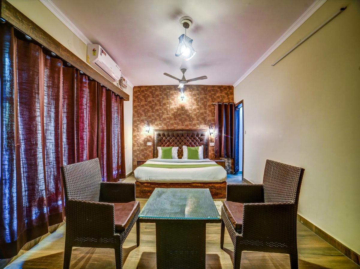 Sahastradhara Riverresort Dehradun Eksteriør billede